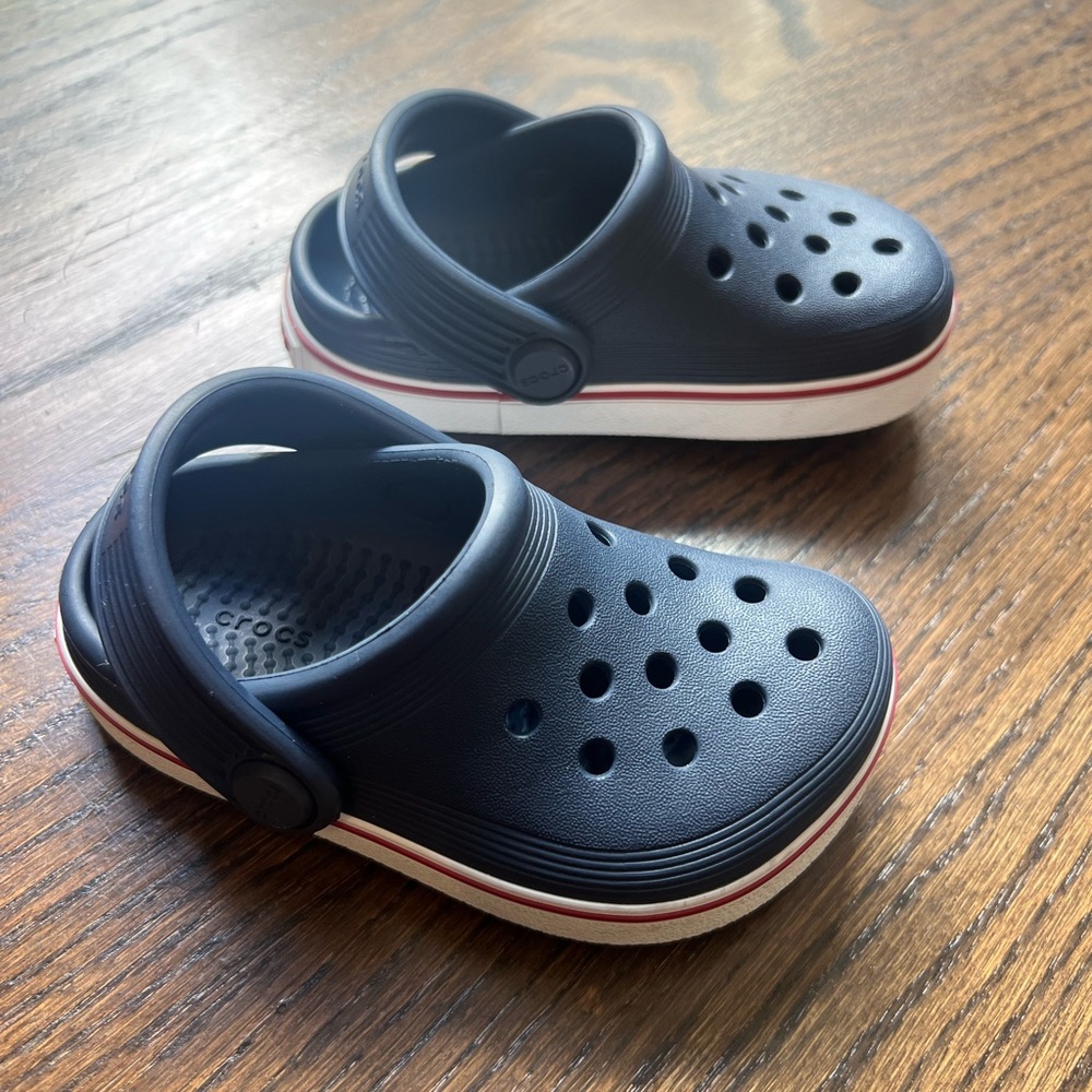Crocs Toddler Shoe Size 6C